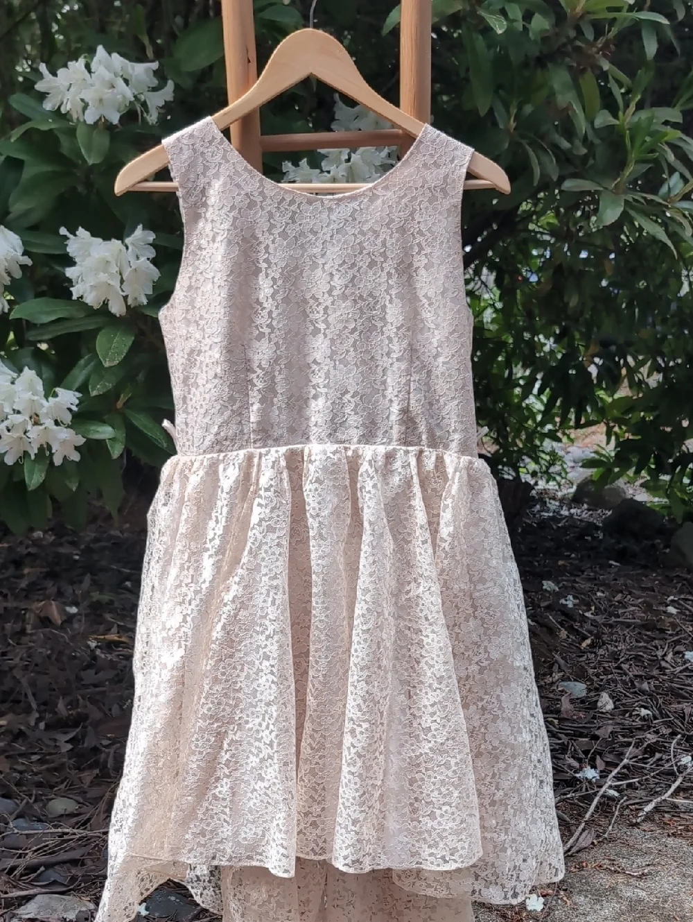 Vintage Champagne Lace Formal Girls Dress